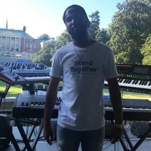 Meet your Posher, Jonathan